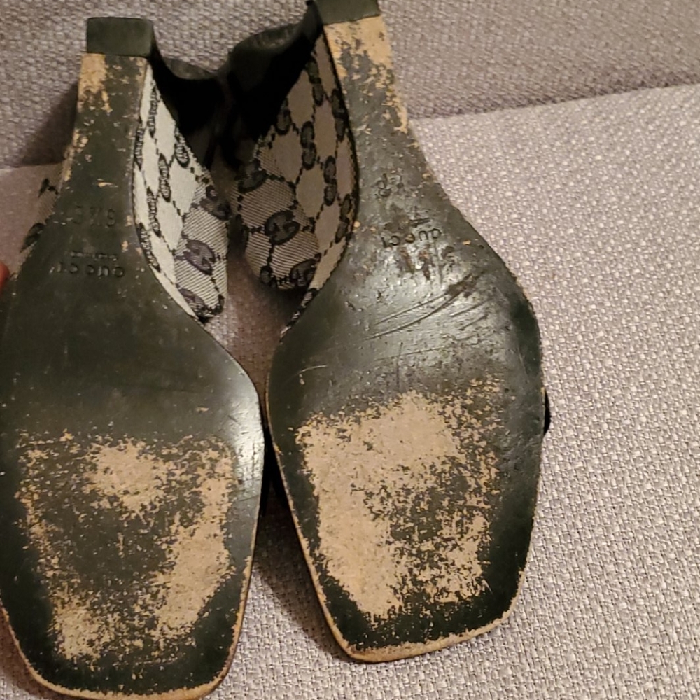 Shoes - Picture 3 of 4
